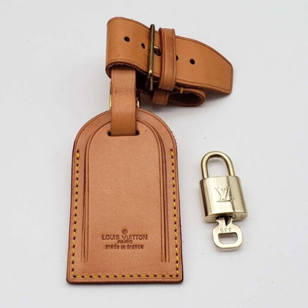 Authentic Louie Vuitton Luggage tag with Lock and Key 121225